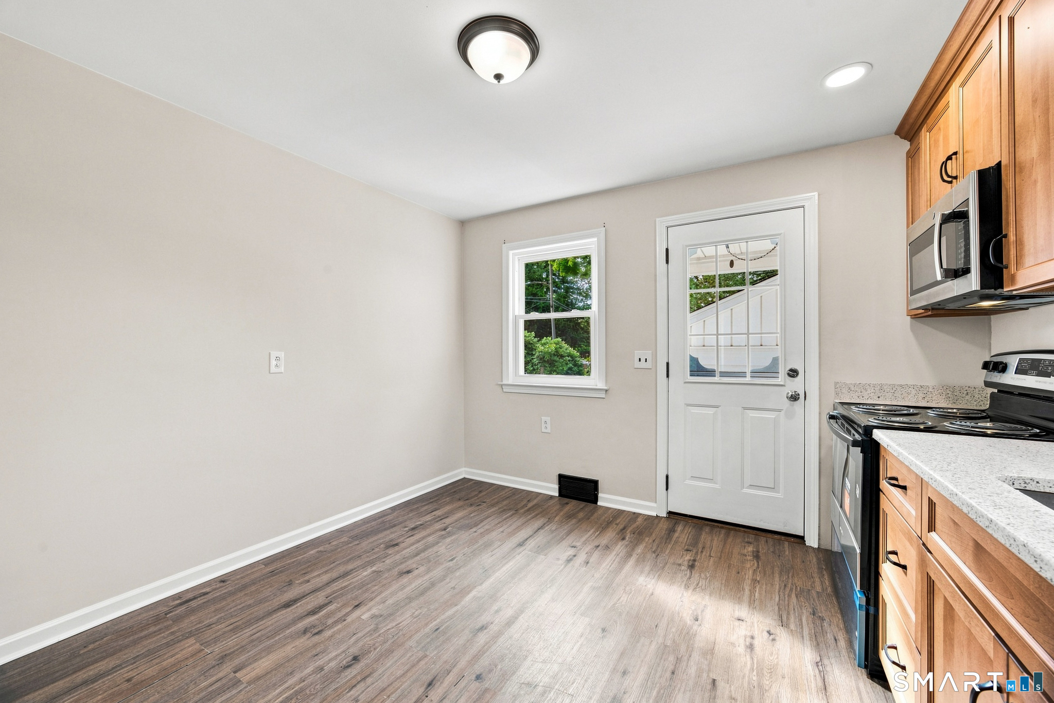23 Leaf Avenue Waterbury CT 06705