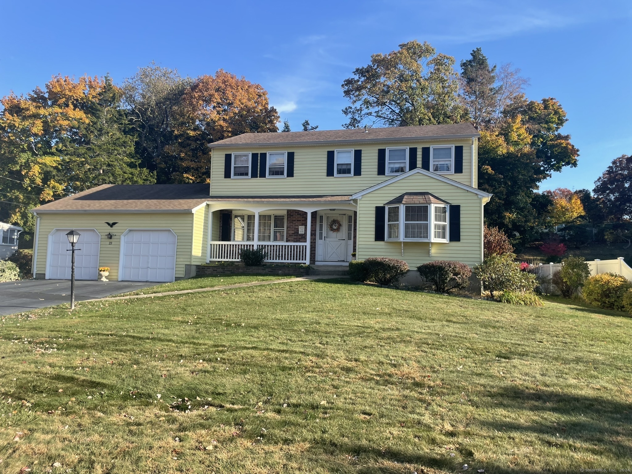 23 Oak Hollow Road Branford CT 06405