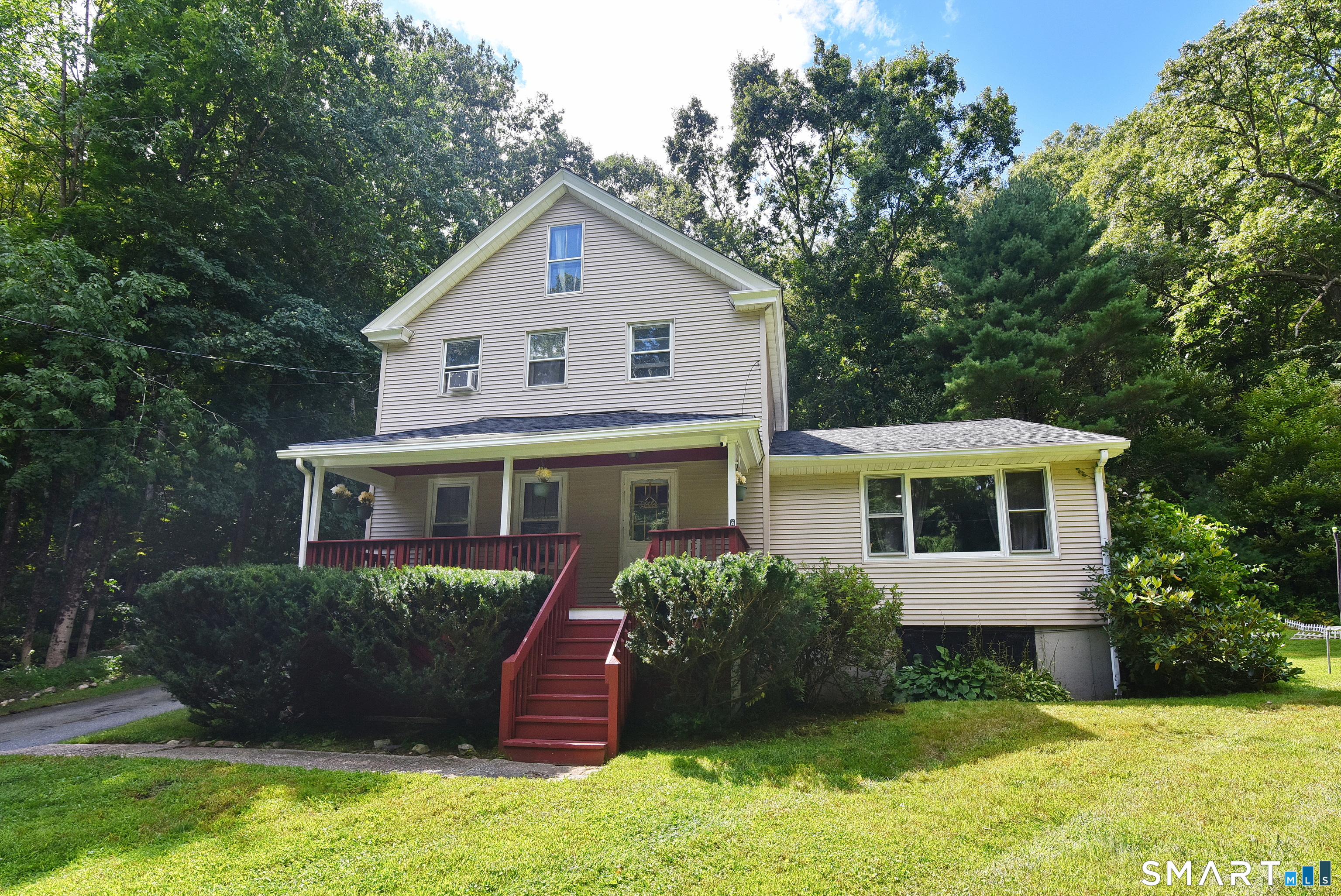 38 Sabin Street Putnam CT 06260
