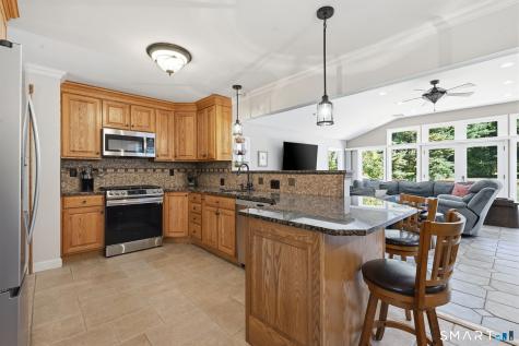 552 Long Hill Avenue Shelton CT 06484