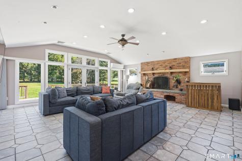 552 Long Hill Avenue Shelton CT 06484