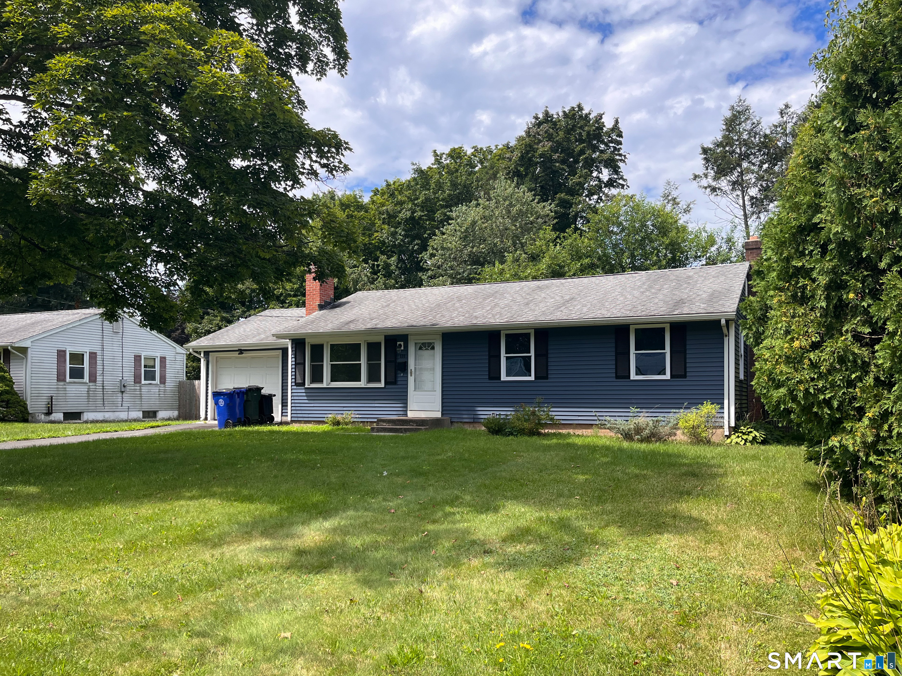 124 Bel Aire Circle Windsor Locks CT 06096