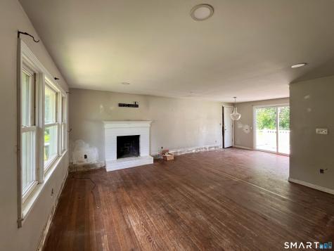 124 Bel Aire Circle Windsor Locks CT 06096