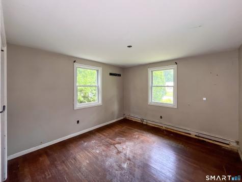 124 Bel Aire Circle Windsor Locks CT 06096