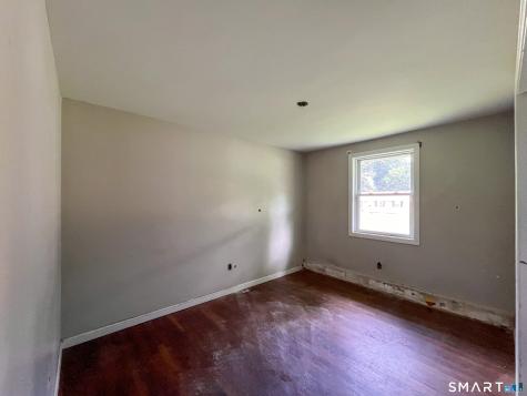 124 Bel Aire Circle Windsor Locks CT 06096