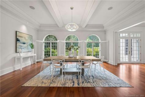 62 Summersweet Lane New Canaan CT 06840