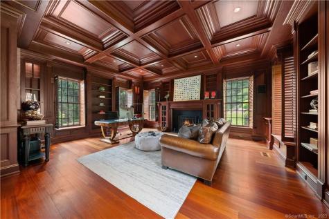 62 Summersweet Lane New Canaan CT 06840