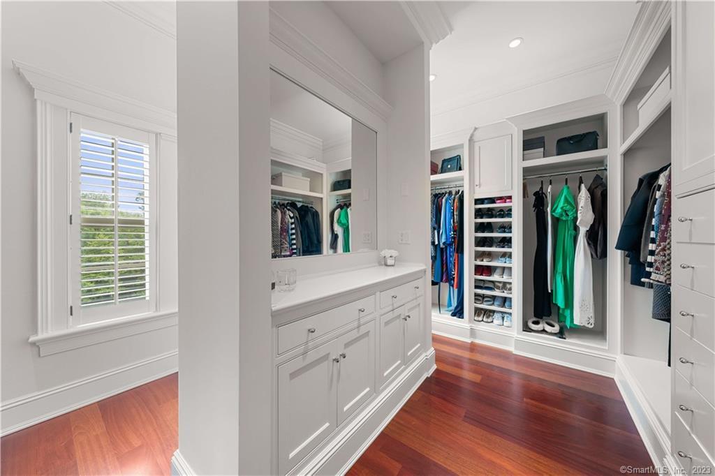 62 Summersweet Lane New Canaan CT 06840