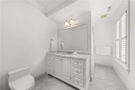 62 Summersweet Lane New Canaan CT 06840