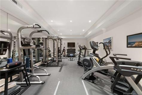 62 Summersweet Lane New Canaan CT 06840