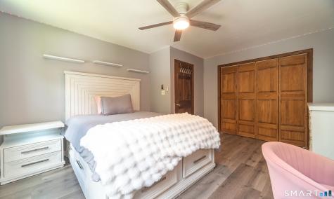 186 Greenbriar Road Meriden CT 06450