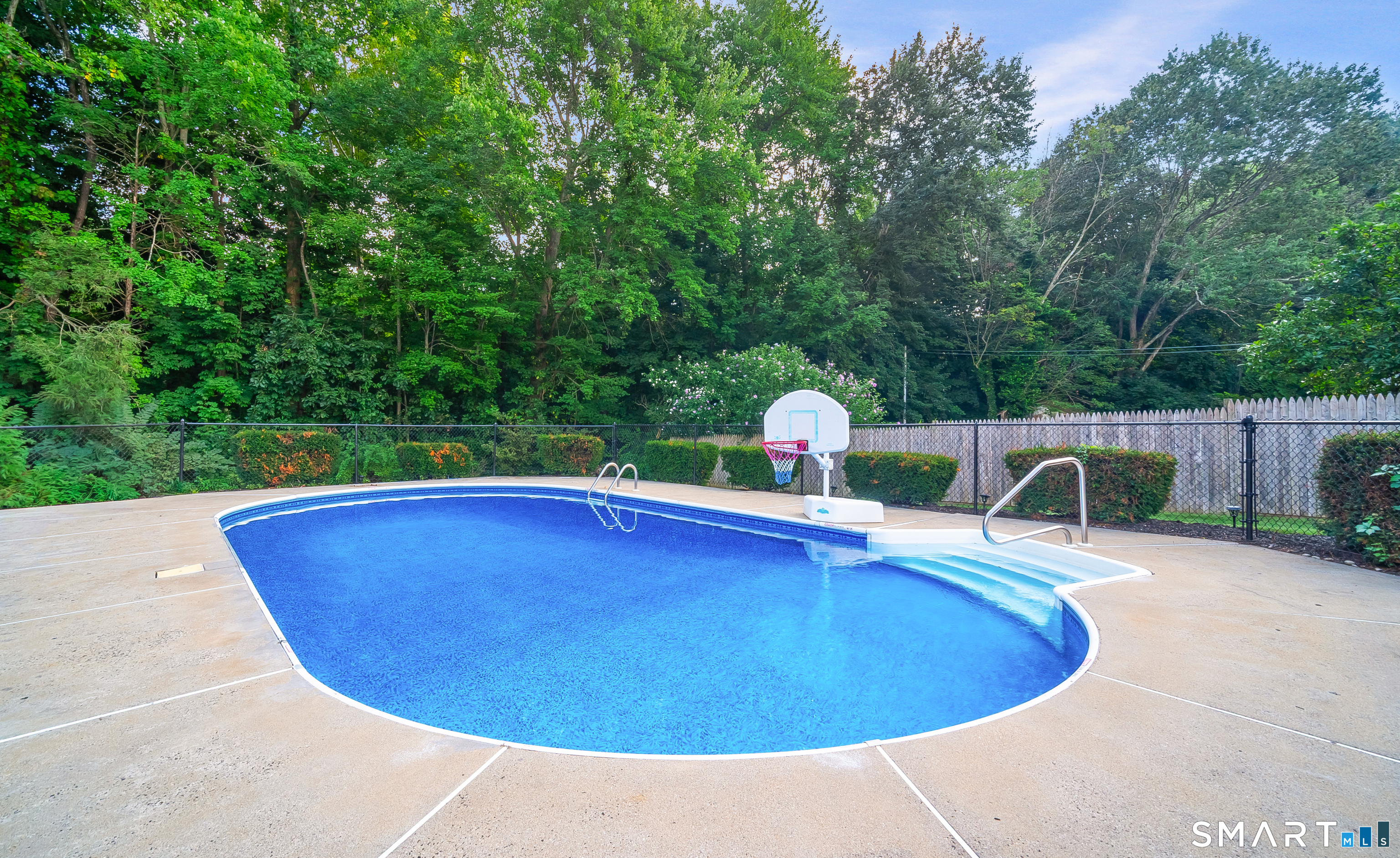 186 Greenbriar Road Meriden CT 06450