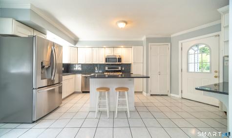 186 Greenbriar Road Meriden CT 06450