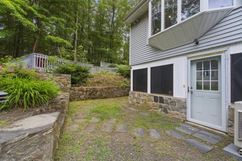 2 Judith Drive Danbury CT 06811