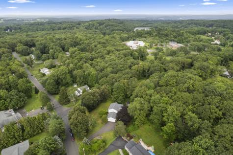 2 Judith Drive Danbury CT 06811