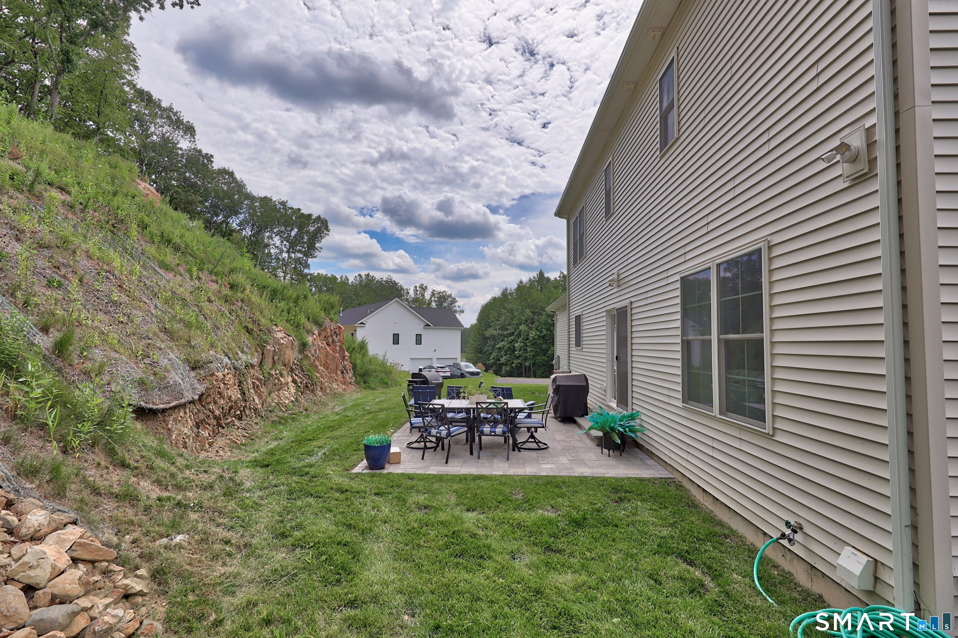 18 Hunting Ridge Road Middlebury CT 06762