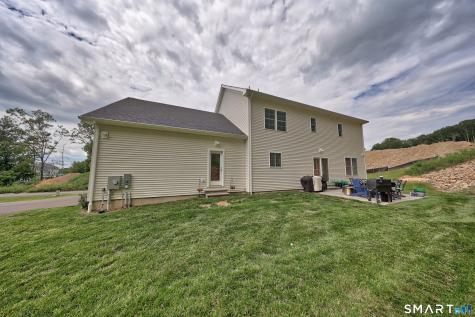 18 Hunting Ridge Road Middlebury CT 06762