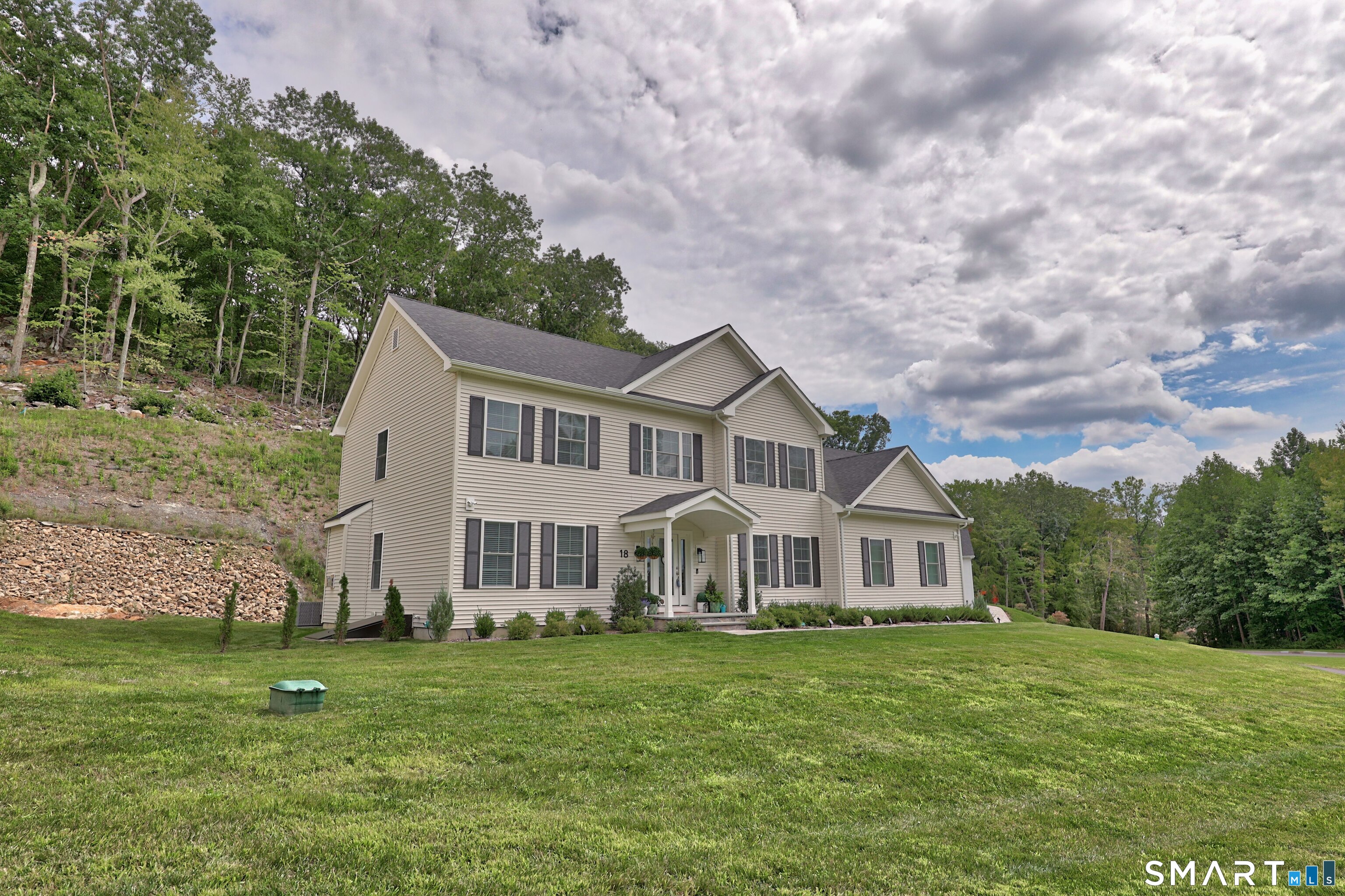 18 Hunting Ridge Road Middlebury CT 06762