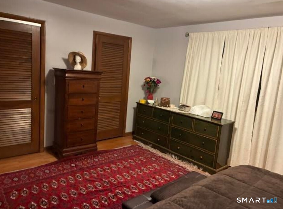 25 Oakridge Road Trumbull CT 06611