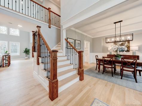 97 Crosby Road Glastonbury CT 06033