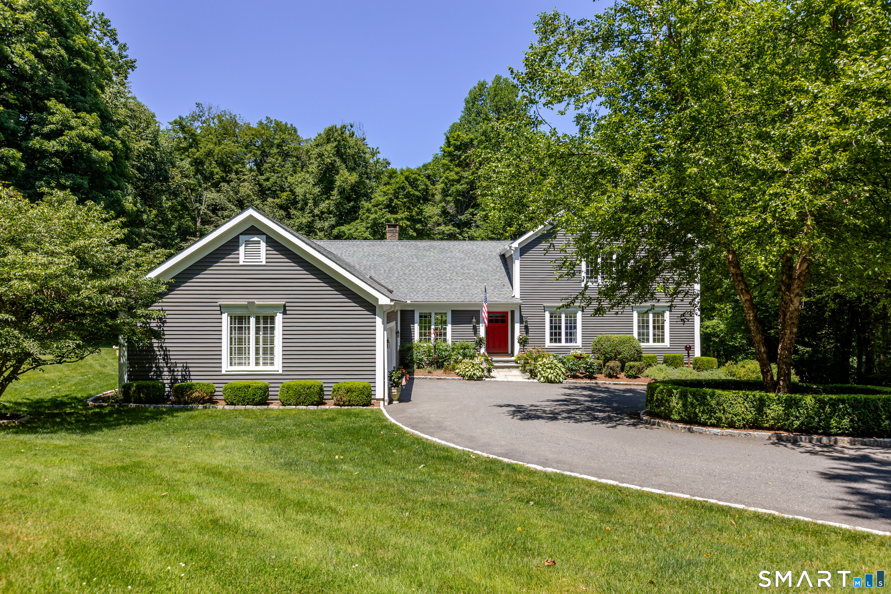 12 Lyndenwood Drive Brookfield CT 06804