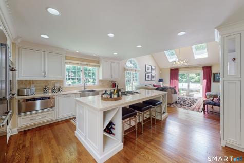 12 Lyndenwood Drive Brookfield CT 06804