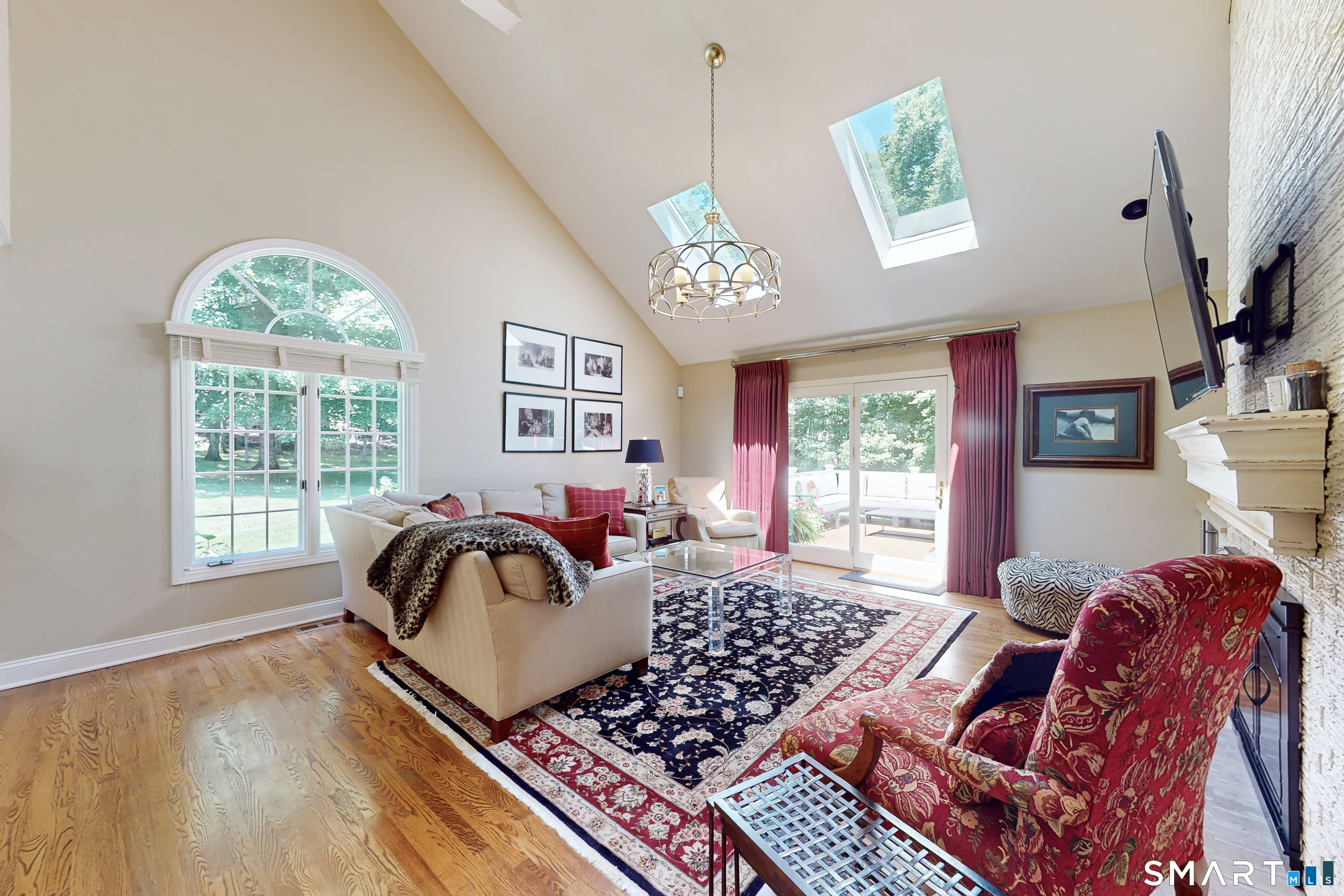 12 Lyndenwood Drive Brookfield CT 06804