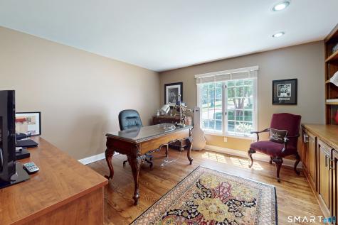12 Lyndenwood Drive Brookfield CT 06804
