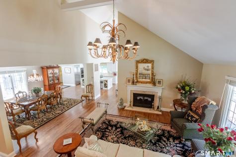 12 Lyndenwood Drive Brookfield CT 06804
