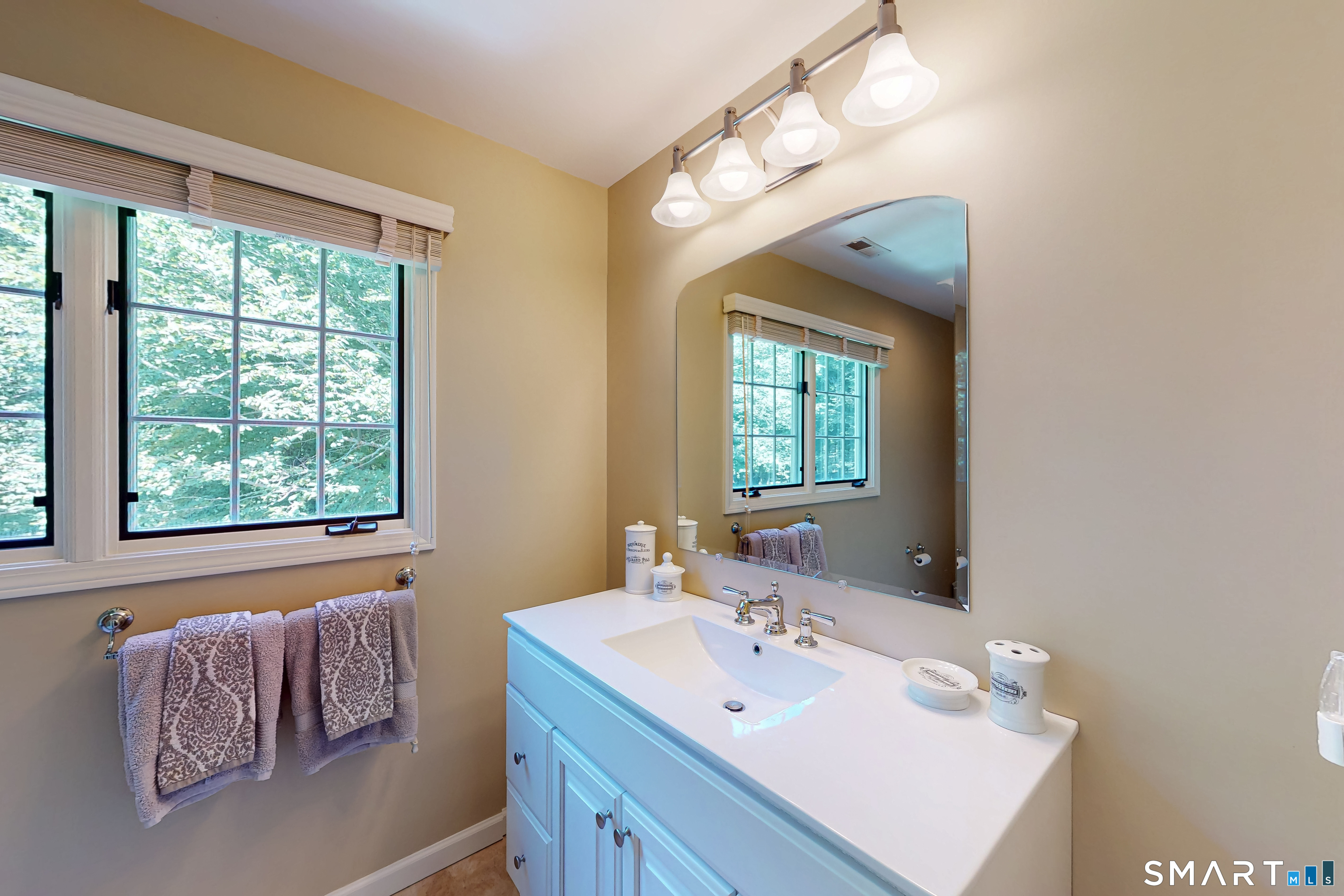 12 Lyndenwood Drive Brookfield CT 06804