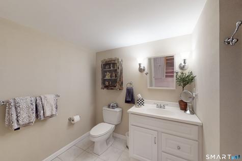 12 Lyndenwood Drive Brookfield CT 06804