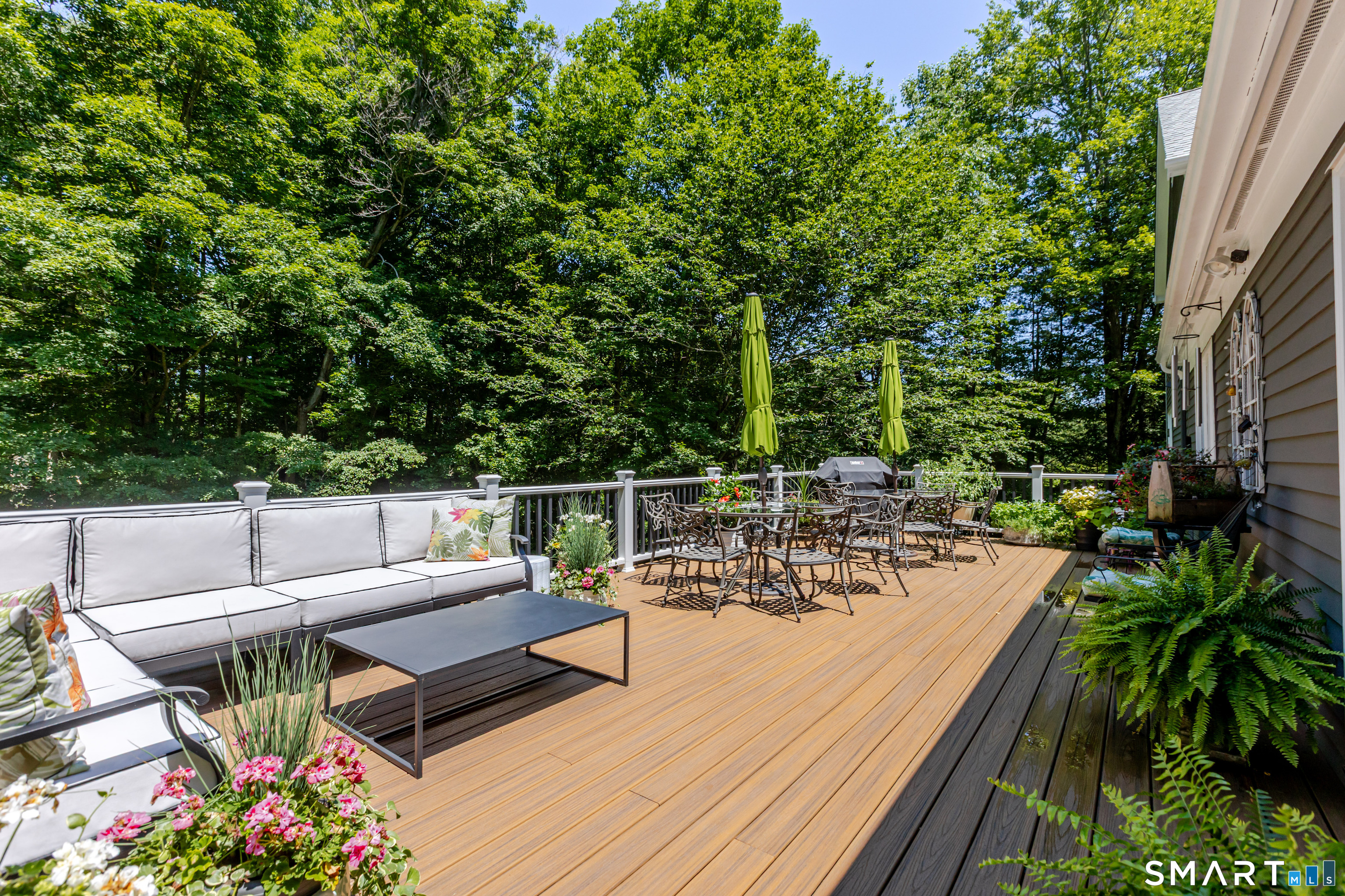 12 Lyndenwood Drive Brookfield CT 06804