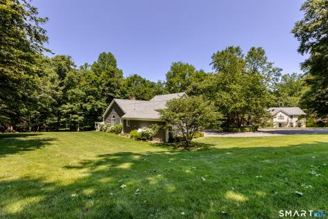 12 Lyndenwood Drive Brookfield CT 06804