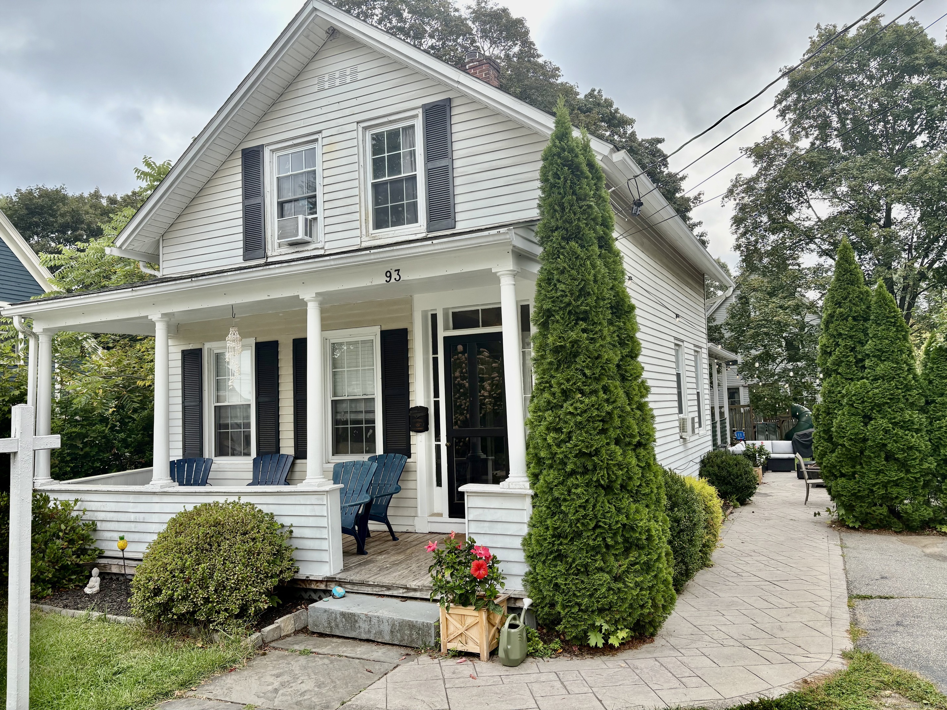 93 Oneco Street Norwich CT 06360