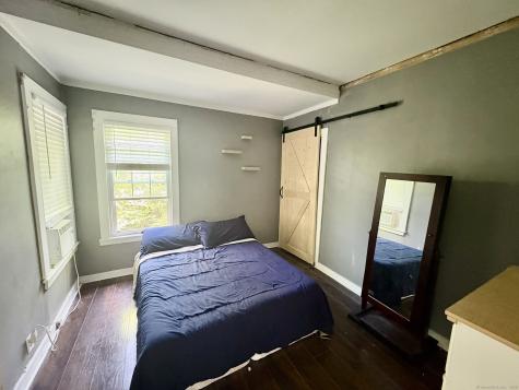 93 Oneco Street Norwich CT 06360