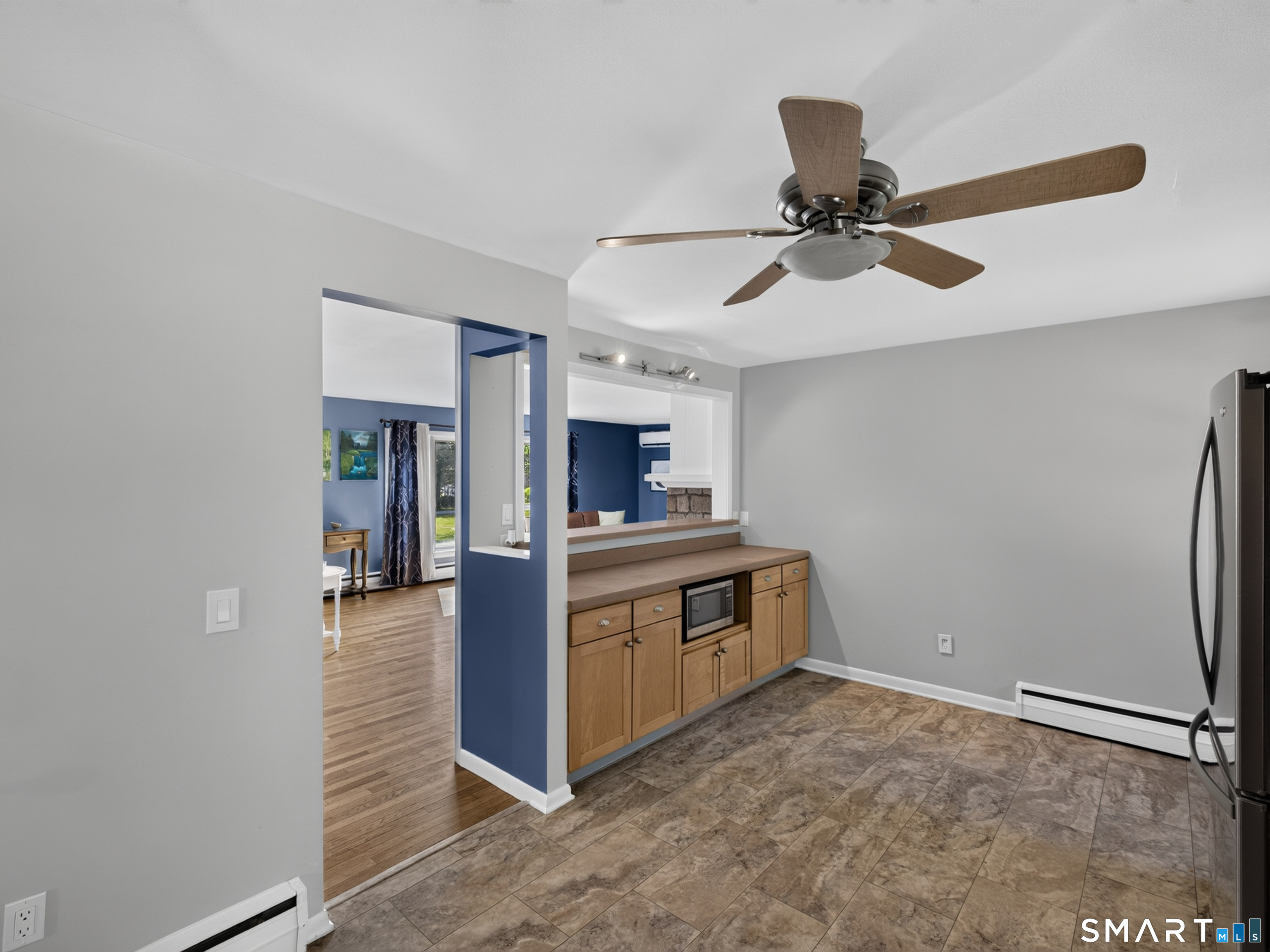 252 Cow Hill Road Clinton CT 06413