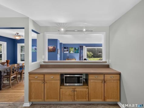 252 Cow Hill Road Clinton CT 06413