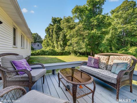 252 Cow Hill Road Clinton CT 06413