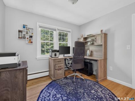 252 Cow Hill Road Clinton CT 06413