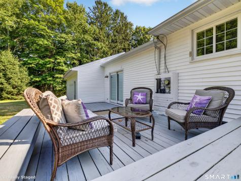 252 Cow Hill Road Clinton CT 06413