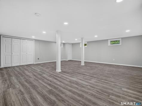 252 Cow Hill Road Clinton CT 06413