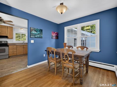 252 Cow Hill Road Clinton CT 06413