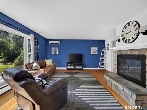 252 Cow Hill Road Clinton CT 06413