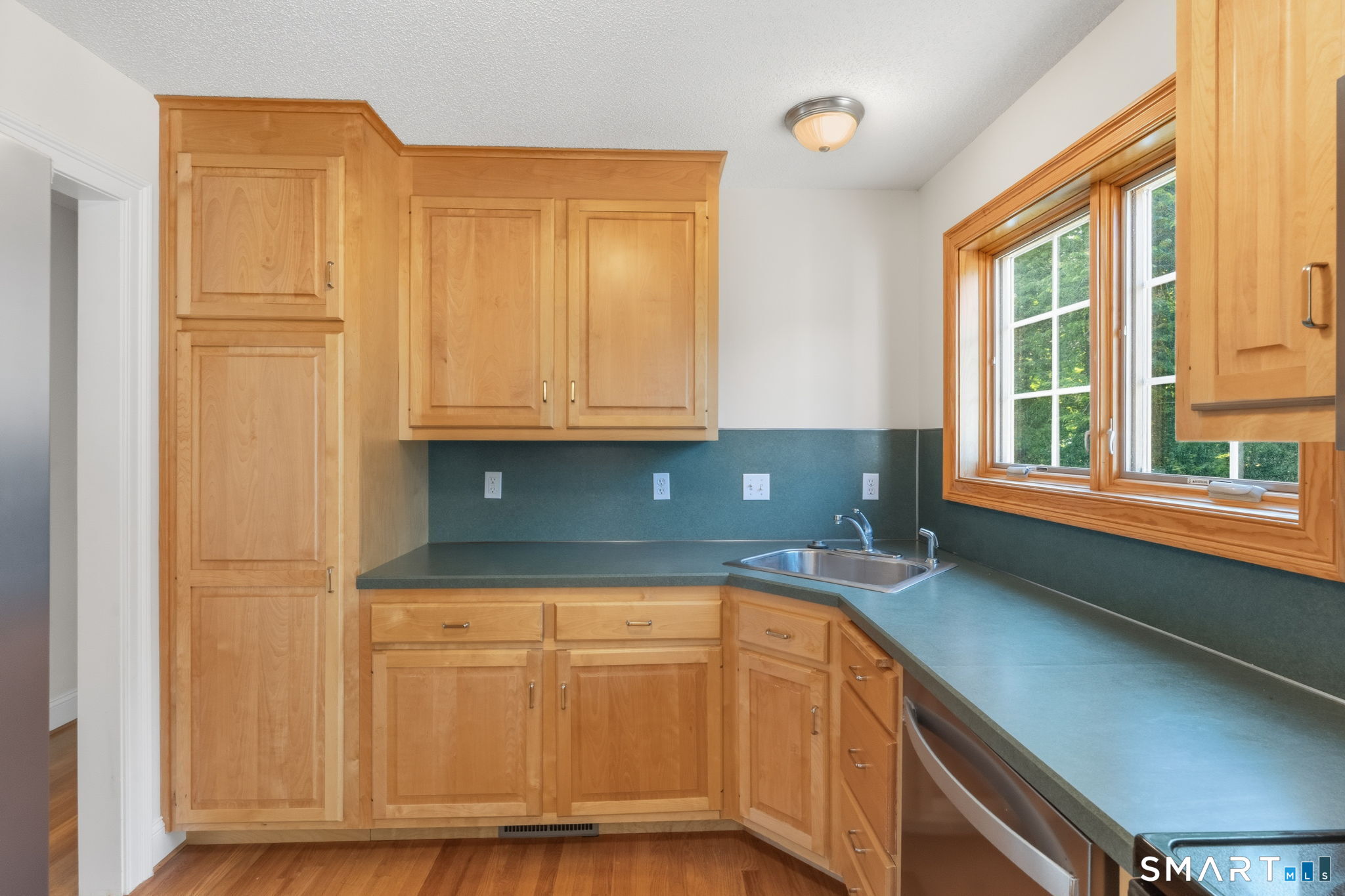 12 Juniper Road Bloomfield CT 06002