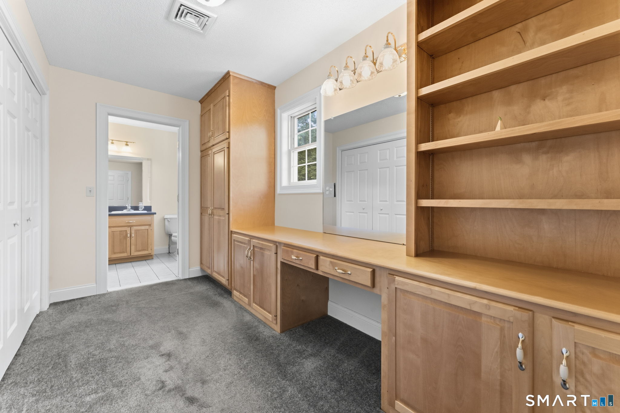 12 Juniper Road Bloomfield CT 06002