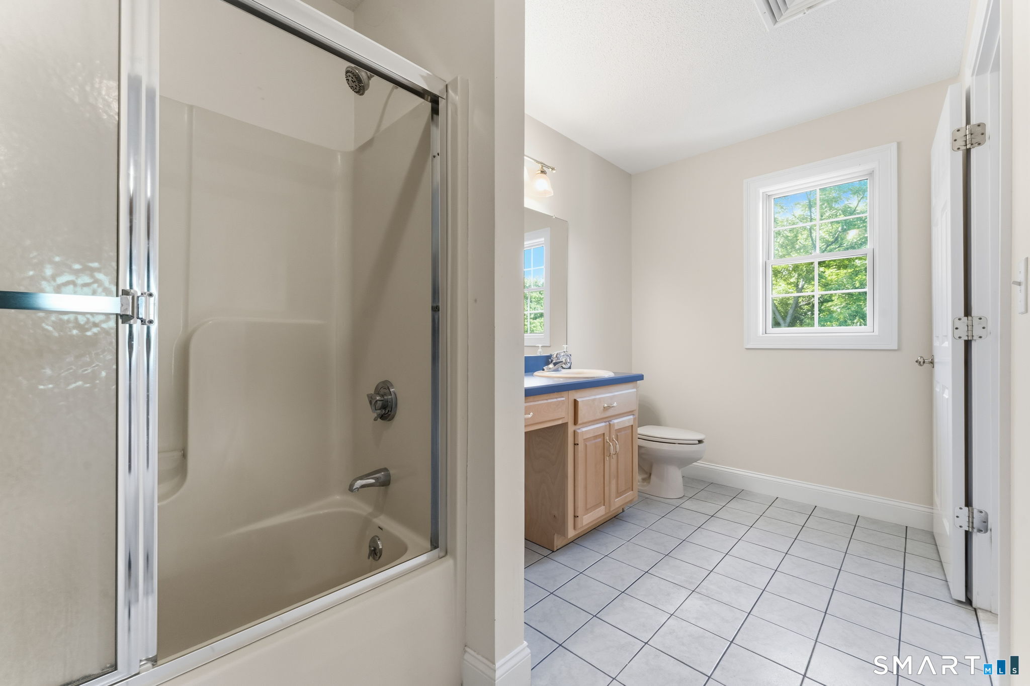 12 Juniper Road Bloomfield CT 06002
