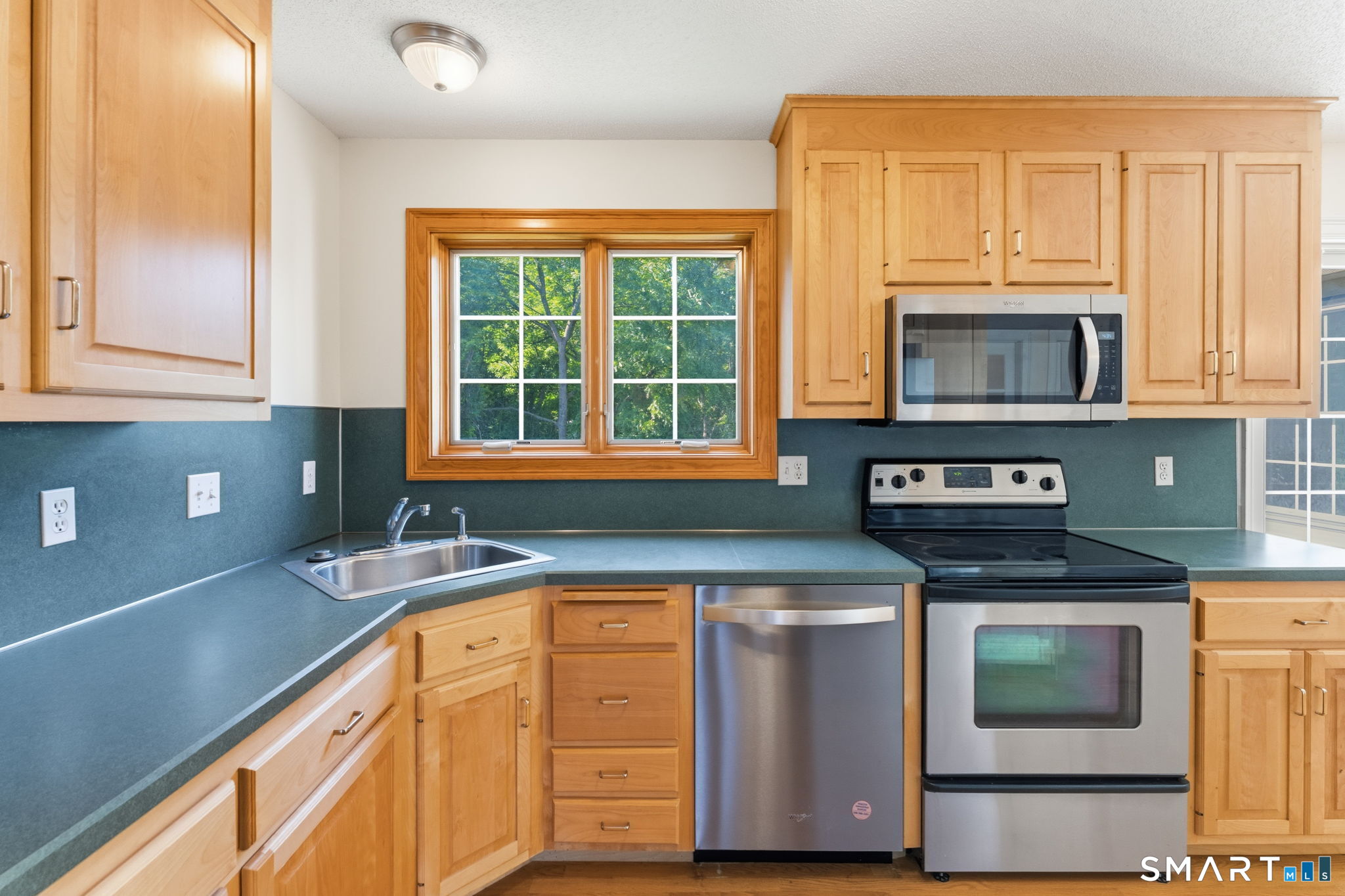 12 Juniper Road Bloomfield CT 06002