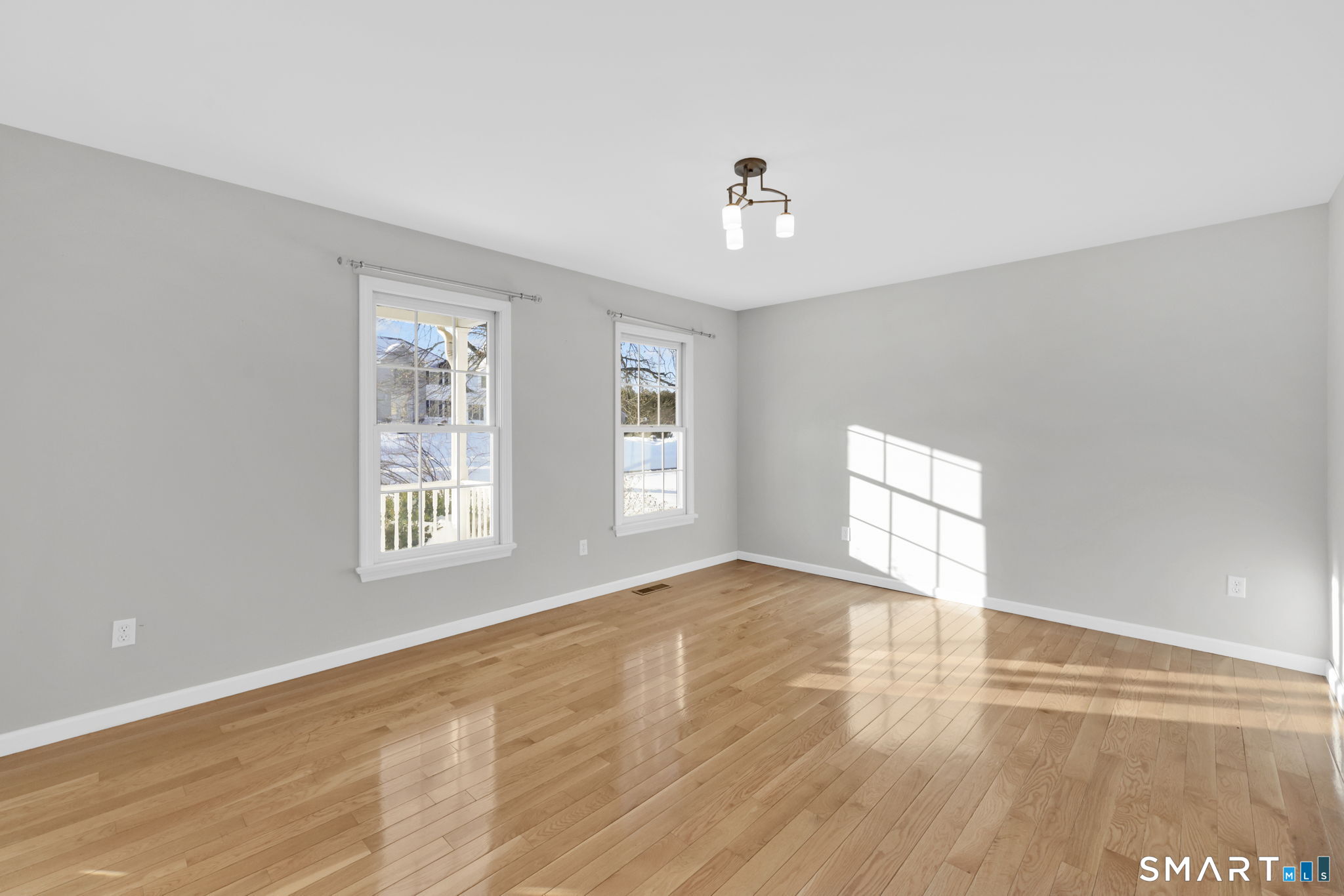 136 Gilbert Lane South Windsor CT 06074