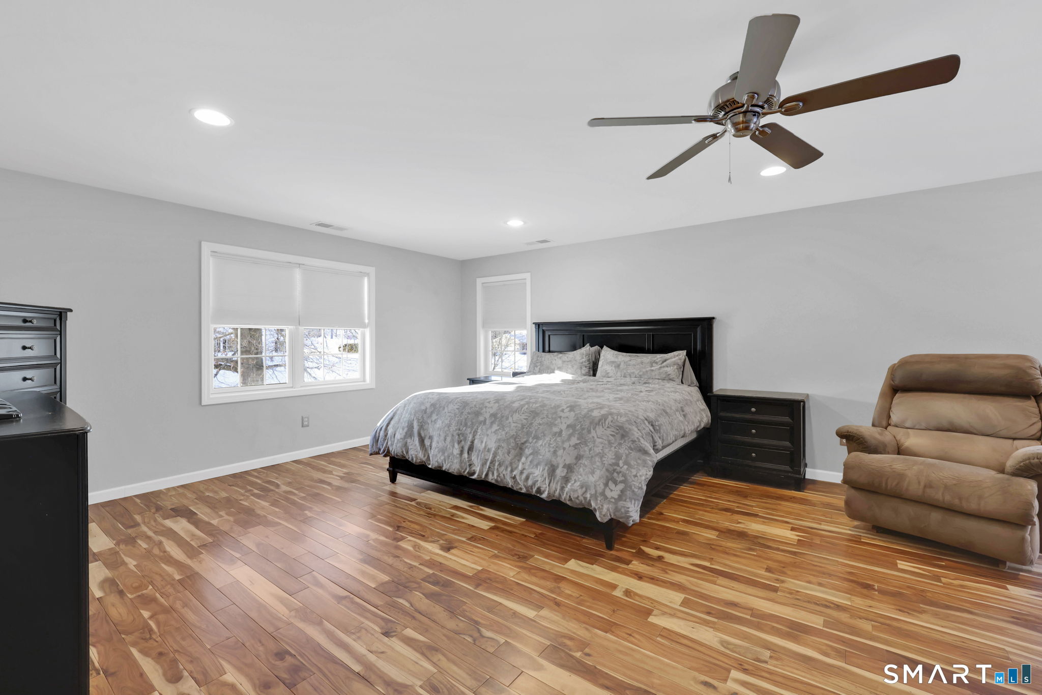 136 Gilbert Lane South Windsor CT 06074