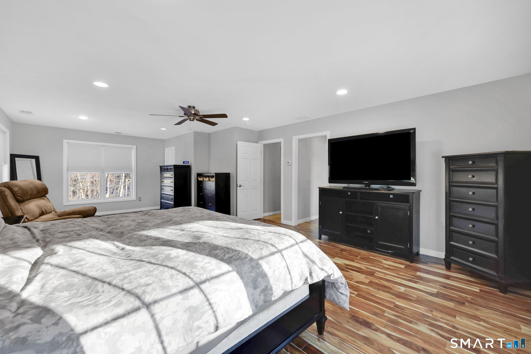 136 Gilbert Lane South Windsor CT 06074